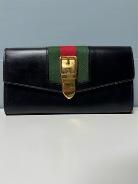Gucci Black Leather Wallet with Green-Red Web and Gold Buckle with COA